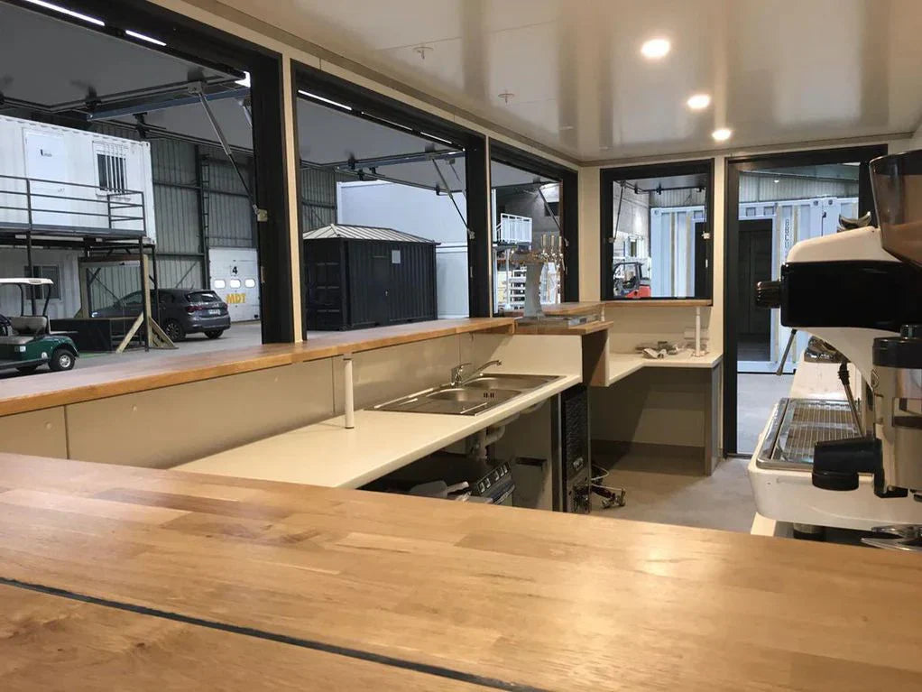 Contenedor para cafetería de 20 pies con diseño muy limpio